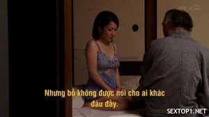 Má dâm và hai cậu bạn của cô con gái