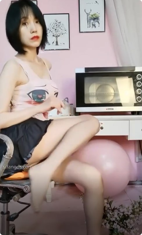 欧美一级牲交视频,メイリン モデルコレクション メ,观看免费无删减完整版